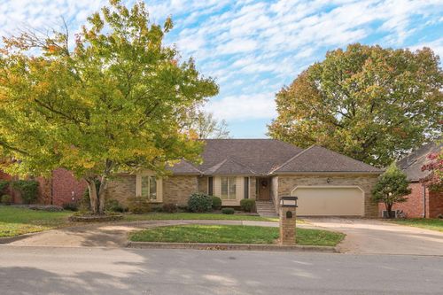 2032 E Briar Street, Springfield, MO, 65804 | Card Image