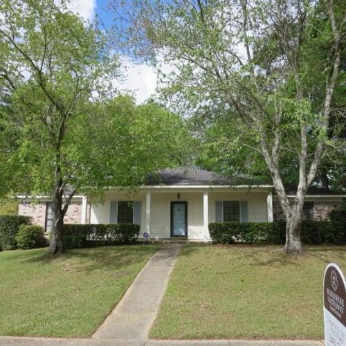 2304 Cedar Ky, Mobile, AL, 36695-3006 | Card Image