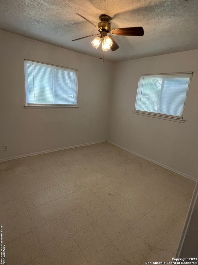 627 Baltzell Ave, House other with 3 bedrooms, 1 bathrooms and null parking in San Antonio TX | Image 11