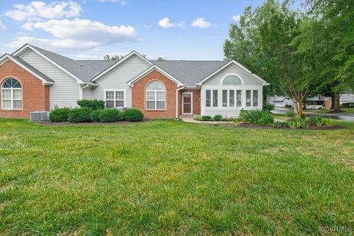 unit-10c-3302 Stone Manor Cir, Chester, VA, 23831-2129 | Card Image