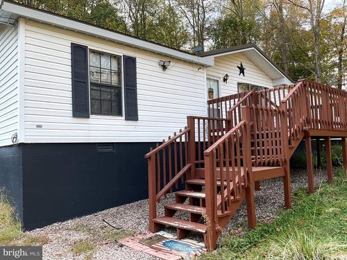 2031 Pratt Hill Rd, Newburg, WV, 26410-9135 | Card Image