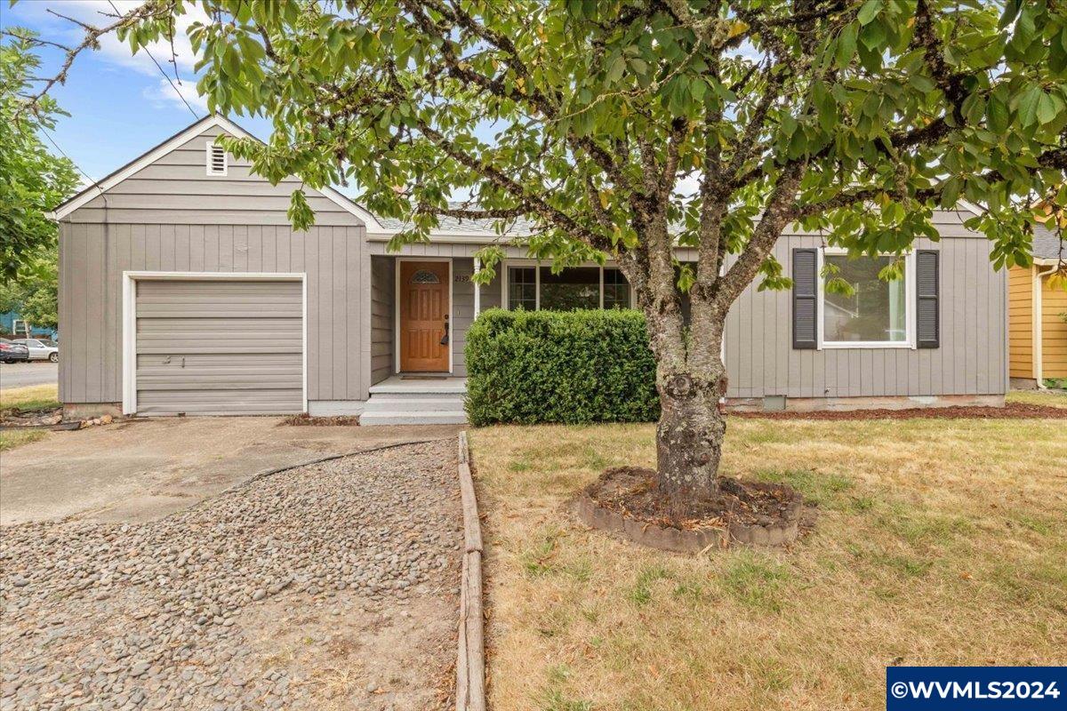 17th Ave, Albany, OR 97321