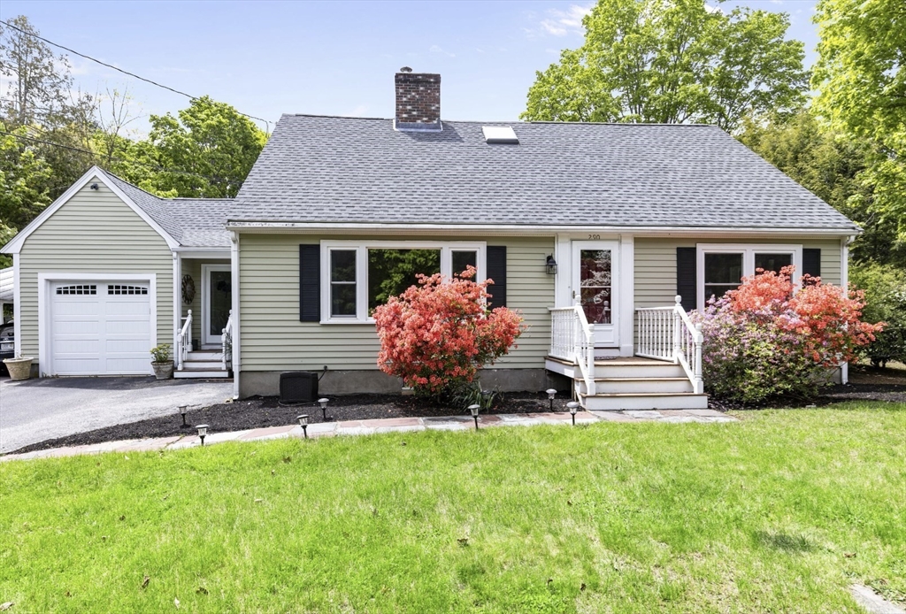 Bedford St, Lexington, MA 02420