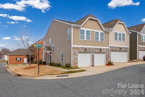 7333 Adare Mews Road, Charlotte, NC, 28217 | Card Image