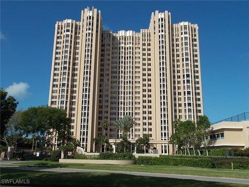 1905-6849 Grenadier Blvd, NAPLES, FL, 34108-7243 | Card Image