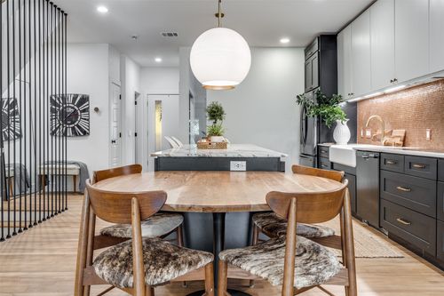 b-3503 Dickason Ave, Dallas, TX, 75219-4908 | Card Image