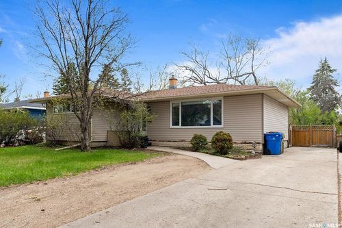 72 Cardinal Cres, Regina, SK, S4S4Y5 | Card Image