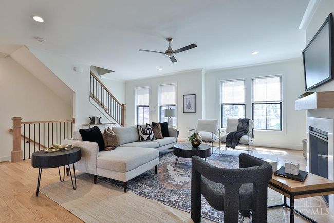 2912 Robertson Ave, House other with 3 bedrooms, 4 bathrooms and null parking in Cincinnati OH | Image 8