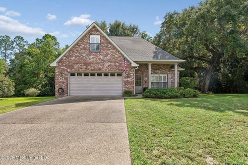 912 Bent Tree Circle, Pass Christian, MS, 39571 | Card Image