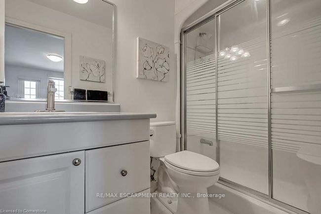 35 - 2022 Atkinson Dr, Condo with 3 bedrooms, 3 bathrooms and 1 parking in Burlington ON | Image 26