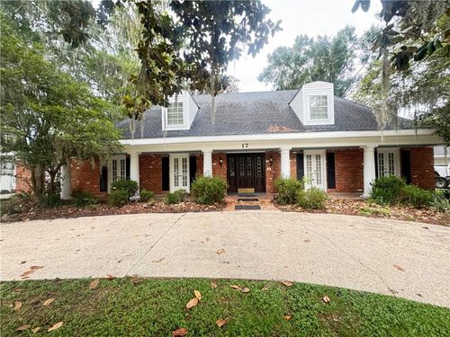 17 Zee Ann Dr, Luling, LA, 70070-3130 | Card Image