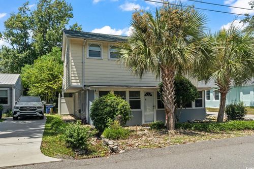605 36th Ave S, North Myrtle Beach, SC, 29582-4952 | Card Image