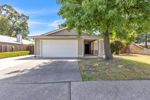 8641 Stratus Dr, Orangevale, CA, 95662-3965 | Card Image