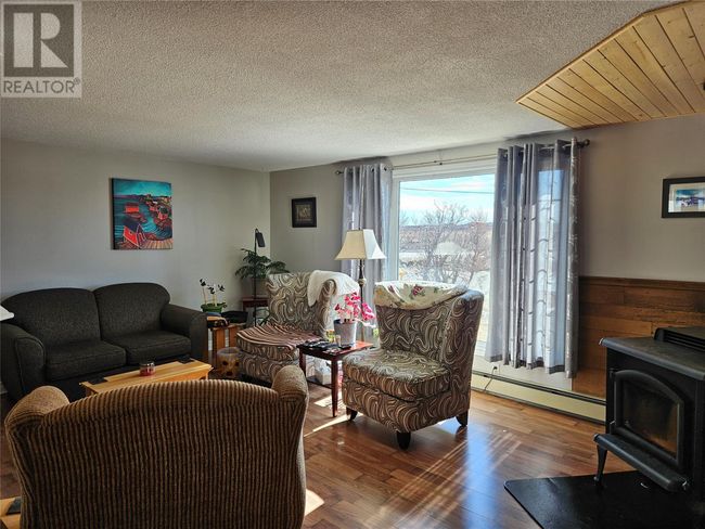 117 Main Rd, House other with 4 bedrooms, 2 bathrooms and null parking in Tilting NL | Image 9