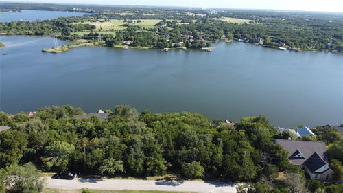 2831 San Gabriel Dr, Granbury, TX, 76048-6480 | Card Image