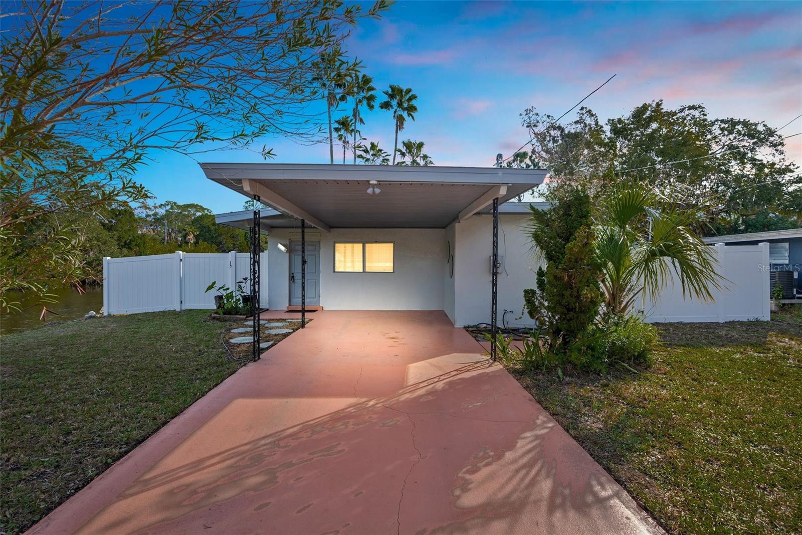 Oelsner St, New Port Richey, FL 34652