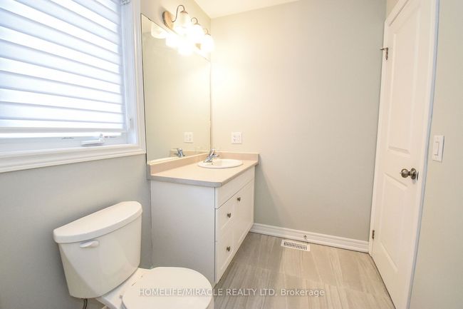 25 Barker Pky, House other with 3 bedrooms, 3 bathrooms and 2 parking in Thorold ON | Image 38