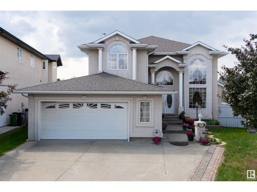 {{alt}} | Card Image