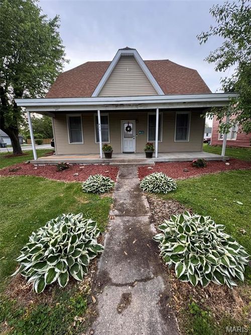 419 W Main St, Bowling Green, MO, 63334-1562 | Card Image