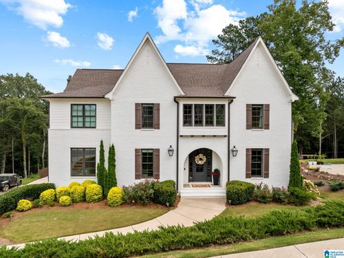 5735 Deercrest Ct, TRUSSVILLE, AL, 35173-1156 | Card Image