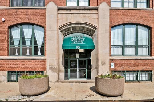 apt-111-1727 S Indiana Ave, Chicago, IL, 60616-1347 | Card Image