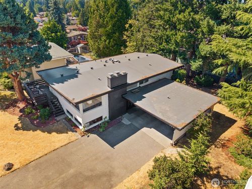422 S 168th St, Burien, WA, 98148-1618 | Card Image