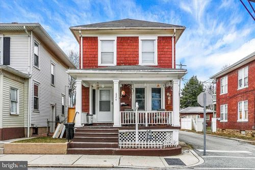 626 S Pershing Ave, York, PA, 17401-2207 | Card Image