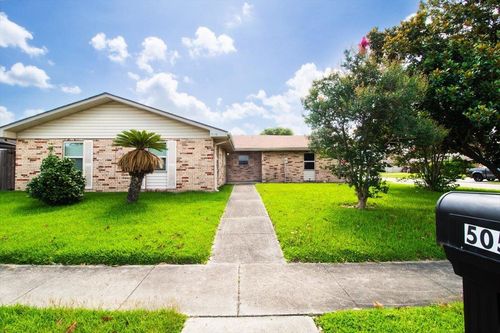 505 Oaklawn Dr, Houma, LA, 70363-7035 | Card Image