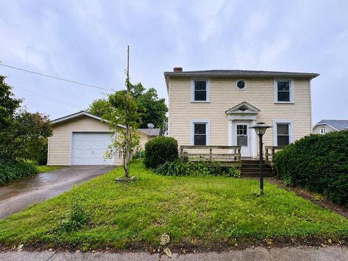 2515 Sheridan Place, Manitowoc, WI, 54220 | Card Image