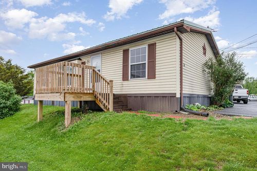 18 Crystal Dr, Manheim, PA, 17545-1905 | Card Image