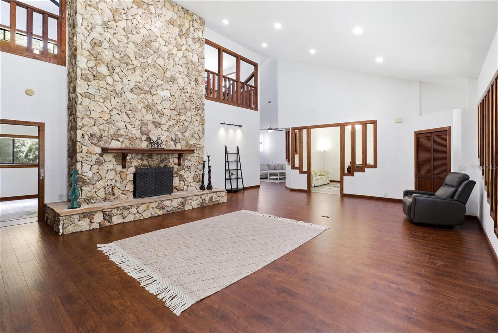 Residential in WINTER SPRINGS 2