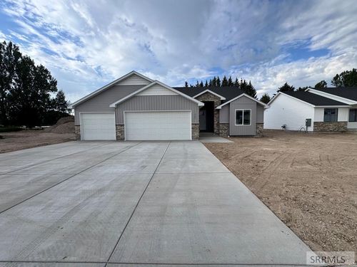 387 Wind River Dr, Shelley, ID, 83274-2101 | Card Image
