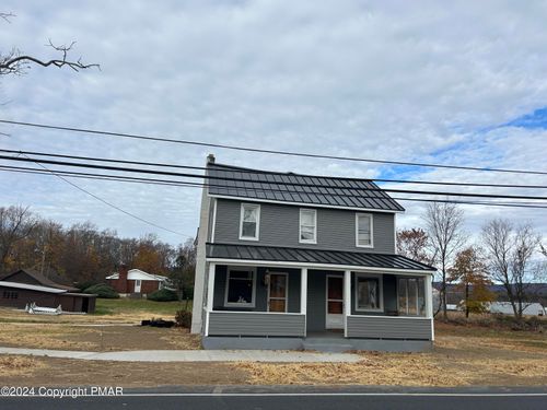 307 E Central Ave, Bangor, PA, 18013-2262 | Card Image