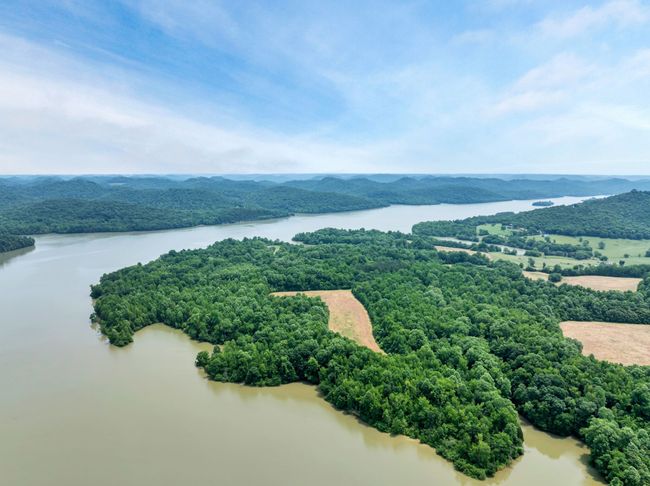 45 Benjamins Ln, House other with 1 bedrooms, 2 bathrooms and 2 parking in Carthage TN | Image 56