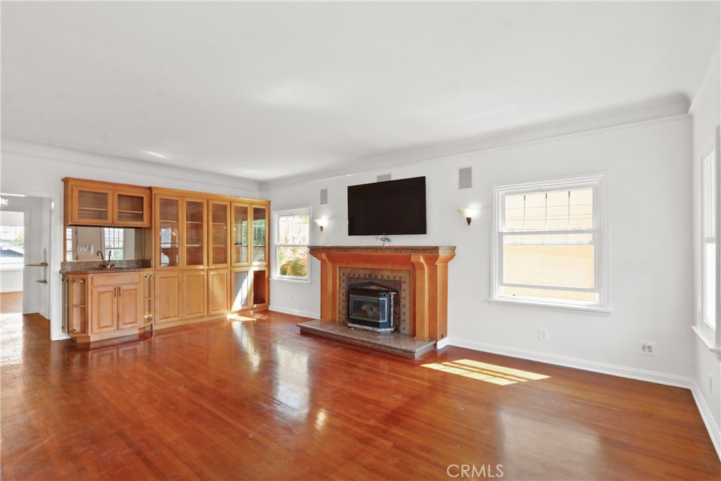 Residential in Long Beach 4