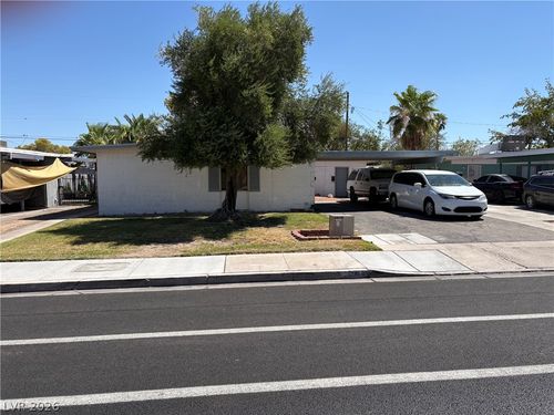 1220 E Saint Louis Ave, Las Vegas, NV, 89104-3444 | Card Image