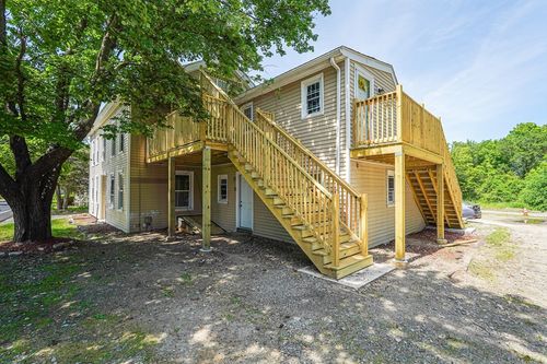 62 Willow Rd, Ayer, MA, 01432-5507 | Card Image