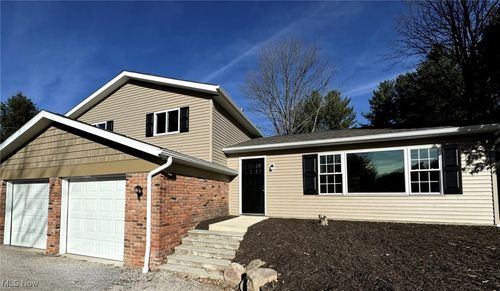 7922 Thornapple Drive, Novelty, OH, 44072 | Card Image