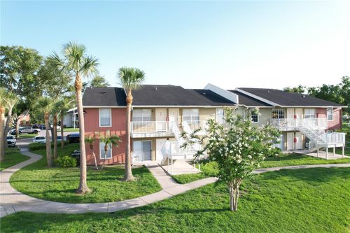 206-220 Lake Parsons Grn, Brandon, FL, 33511-6085 | Card Image