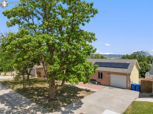 2430 Greenway Cir, Canon City, CO, 81212-2039 | Card Image