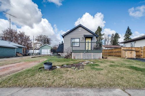 2026 26 Avenue, Delburne, AB, T0M0V0 | Card Image