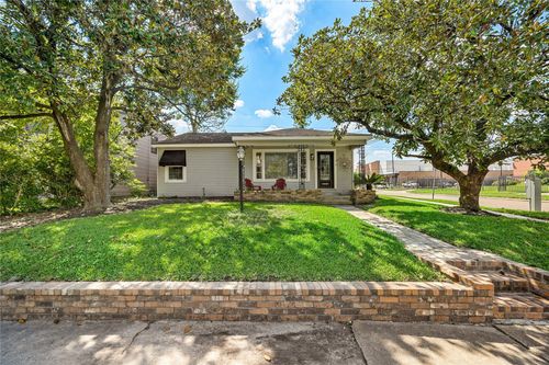 3502 Ruth St, Houston, TX, 77004-5516 | Card Image