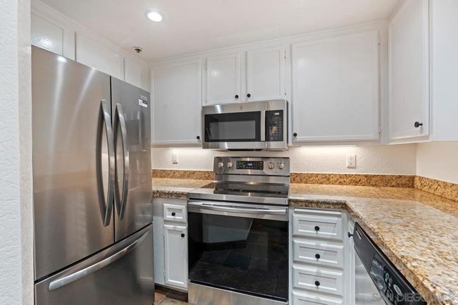 UNIT-410 - 3405 Florida St, Condo with 1 bedrooms, 1 bathrooms and 1 parking in San Diego CA | Image 11