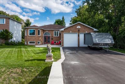 53 Royal Beech Dr, House other with 3 bedrooms, 3 bathrooms and 6 parking in Wasaga Beach ON | Image 1