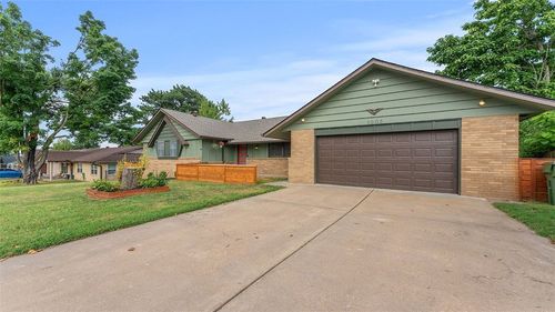 1003 S 12th St, Rogers, AR, 72756-5105 | Card Image