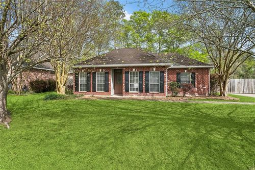 39350 Brookfield Dr, Ponchatoula, LA, 70454-4876 | Card Image
