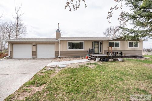 8285 N 5th W, Idaho Falls, ID, 83401-5644 | Card Image