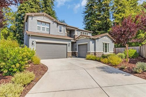 211 Creekside Ct, Scotts Valley, CA, 95066-4815 | Card Image