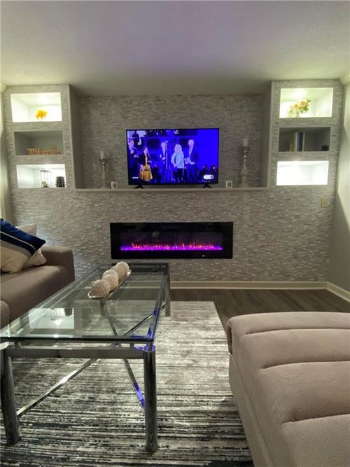 54g-4701 Flat Shoals 54g Road, Union City, GA, 30291 | Card Image