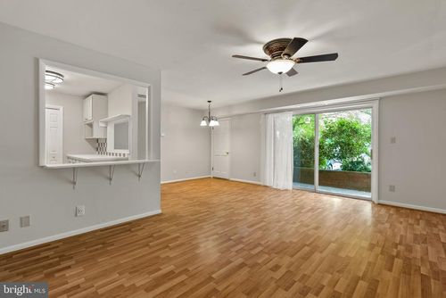 apt-104-12654 Dara Dr, WOODBRIDGE, VA, 22192-2754 | Card Image